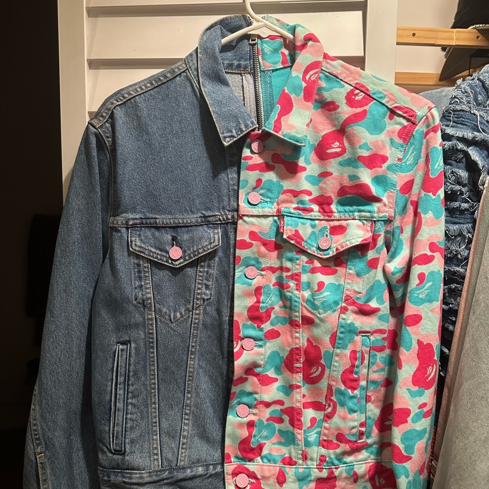 Levi’s BAPE MIAMI RARE - Picture 2 of 3
